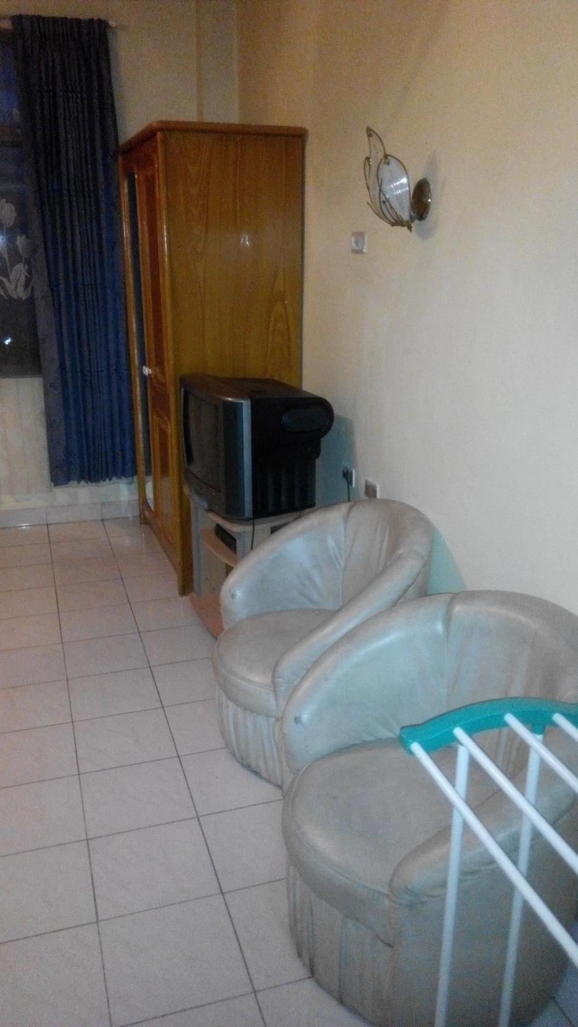 Melissa Palace Hotel And Karaoke Parapat Zewnętrze zdjęcie